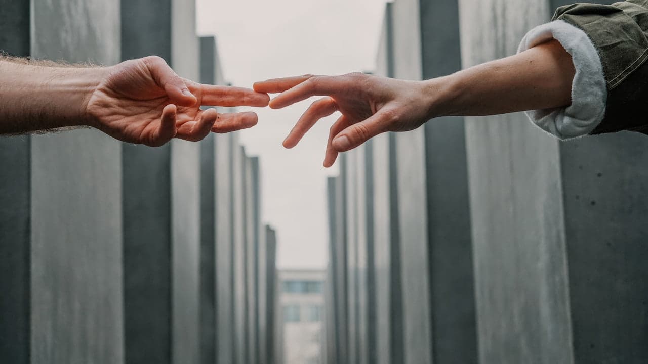Garantire sicurezza e diversità nell'AI: nuove ricerche per un'intelligenza etica Garantire sicurezza e diversità nell'AI: nuove ricerche per un'intelligenza etica